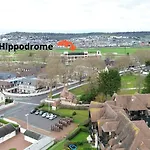 Lägenhet Piscine, Balcon, Stationnement, Vue Box Hippodrome Deauville