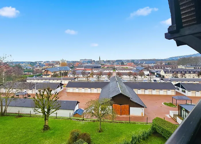 Apartment Piscine, Balcon, Stationnement, Vue Box Hippodrome *